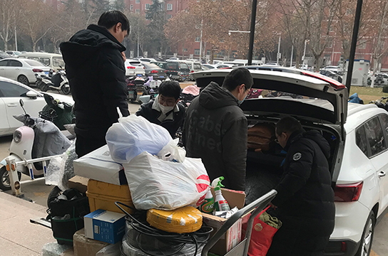 空壓機綜合保護裝置及無人值守系統(tǒng)等安裝小隊出發(fā)