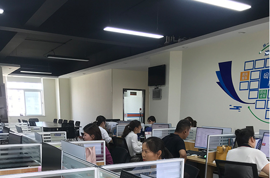 廣眾技術(shù)部關(guān)于一控五儲氣罐超溫超壓保護(hù)裝置程序的考核