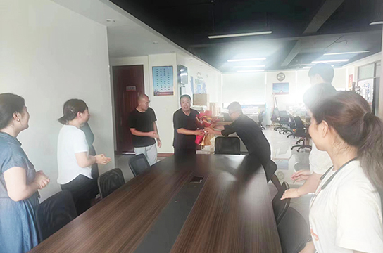 “八一”建軍節(jié)廣眾科技向中國軍人致敬向老兵致敬